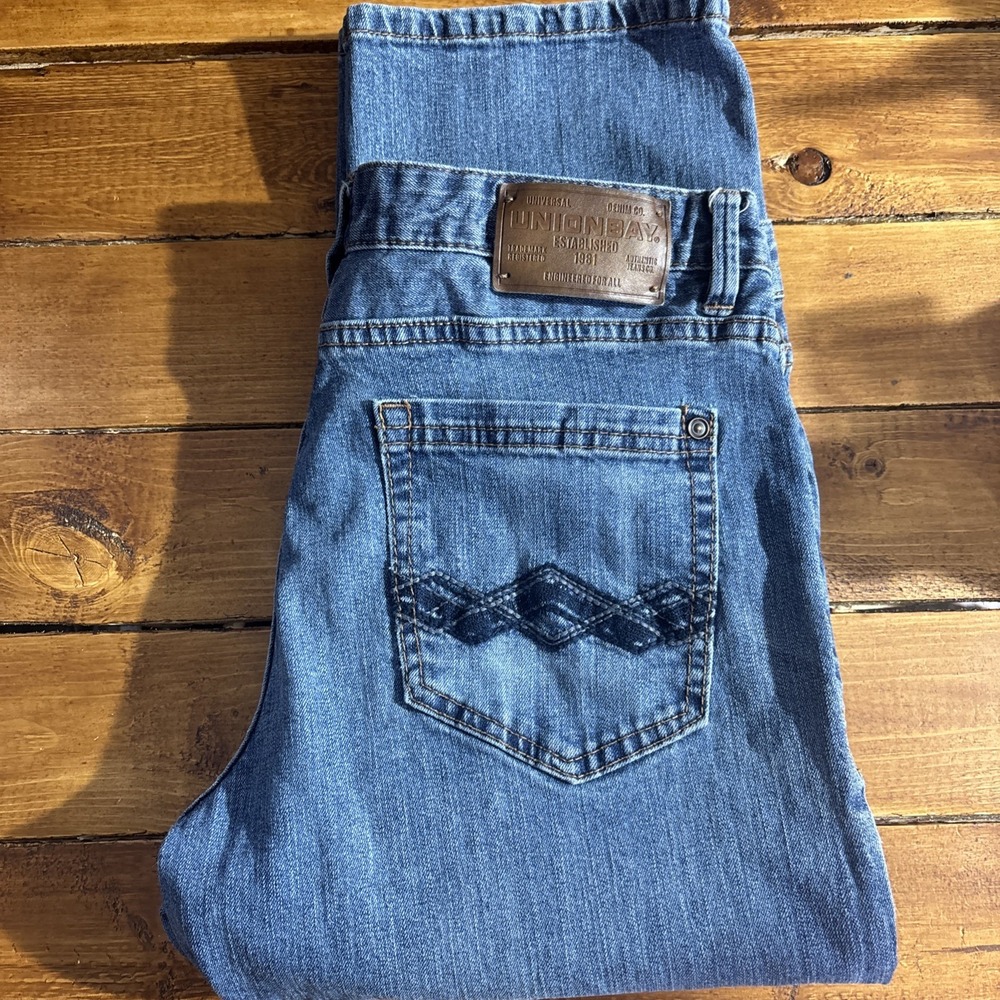 Unionbay Jeans Mens 30x32 (Fit‎ 30x30) Blue Straight Leg Embroidered Back Pocket